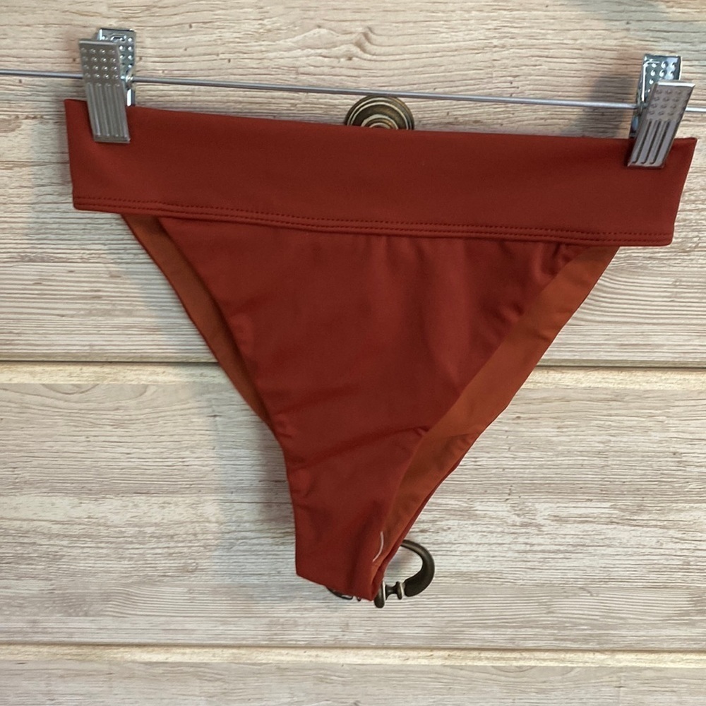 Tribe Kelly, The High Dive Bikini Bottoms, Color: Marron, Size XS